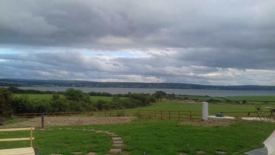 Effernan Shannon Estuary Glamping מראה חיצוני תמונה